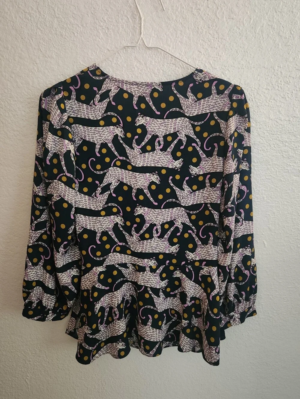 Kate Spade Panther Wrap Blouse. Size 4